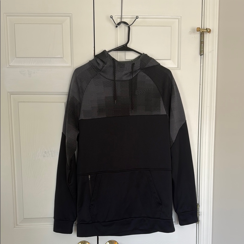 Men’s Nike Dri-Fit Black and Grey Mock Neck Hoodie Size Small